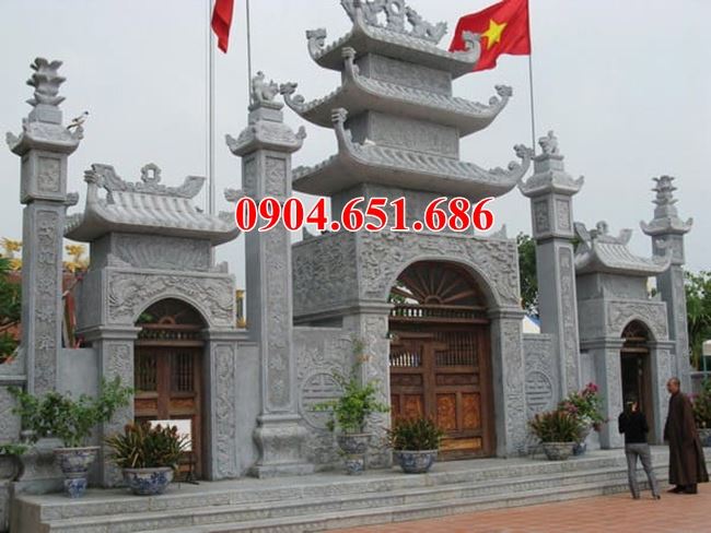 Mẫu cổng đẹp thiết kế bằng đá xanh Thanh Hóa