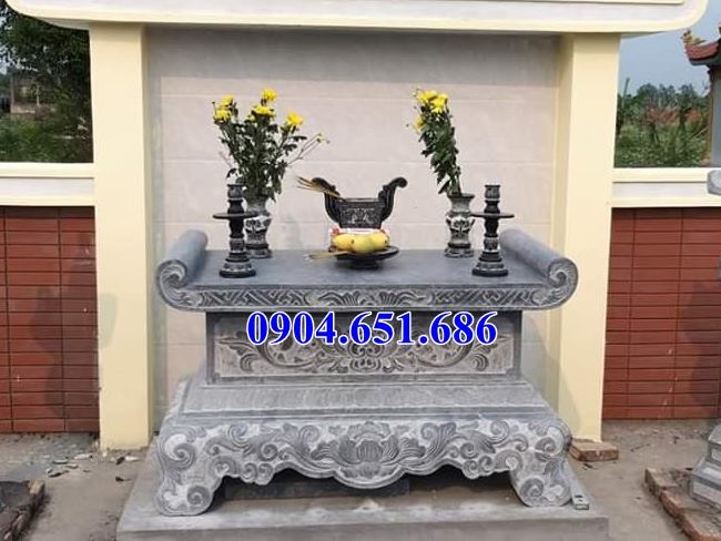 Ý nghĩa của bàn thờ đá ngoài trời