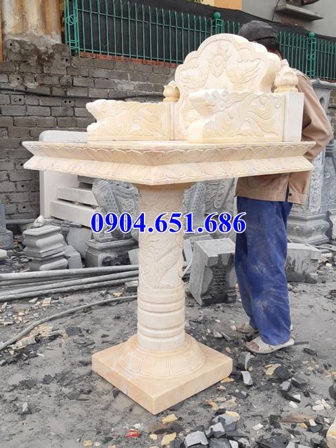Giá cây hương ngoài trời bằng đá vàng Giá cây hương ngoài trời bằng đá vàng