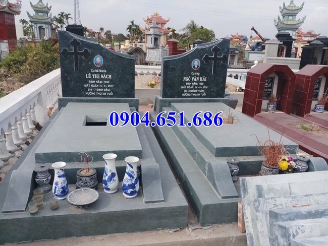 Mẫu mộ đôi công giáo đá xanh rêu bán tại Thành Phố Hồ Chí Minh đẹp