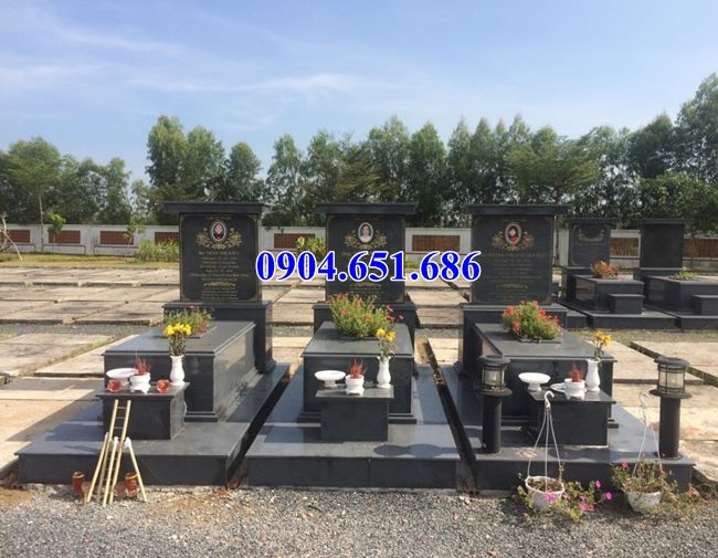 Mẫu mộ đôi gia đình đá hoa cương granite kim sa đẹp