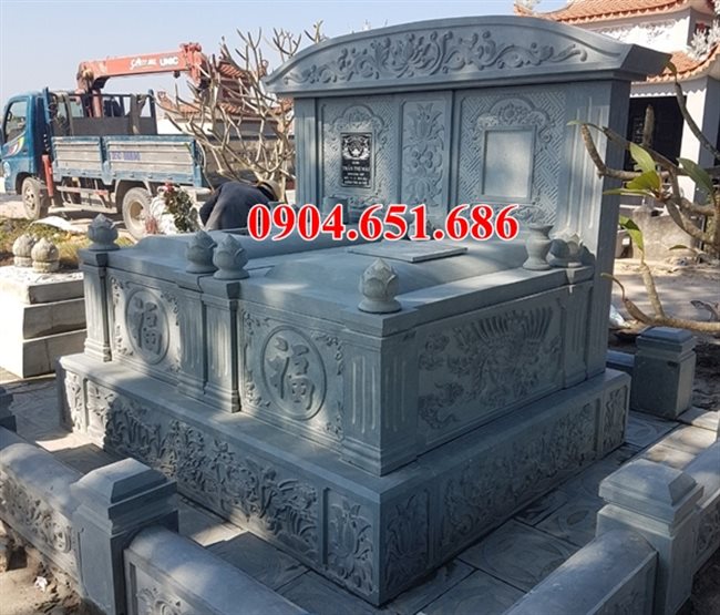 Mẫu mộ đôi đá xanh rêu tại Thái Bình ĐẸP