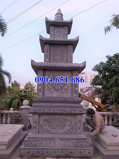 Giá mộ đá hình tháp phật giáo để tro cốt bán ở An Giang