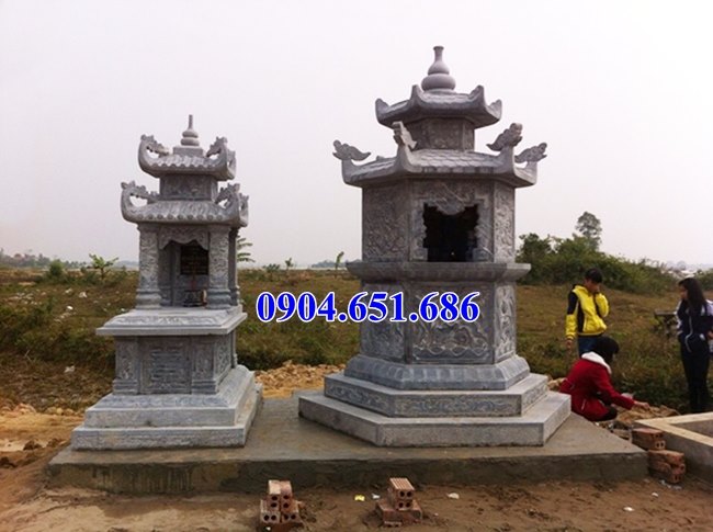 Giá mộ đá hình tháp phật giáo để tro cốt bán ở Cà Mau