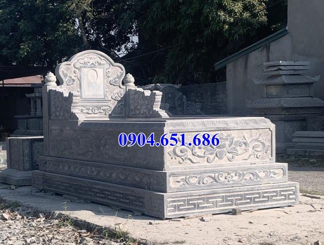 Mẫu mộ đá xanh Thanh Hóa bán tại Long An 05 – Mộ đá khối tự nhiên