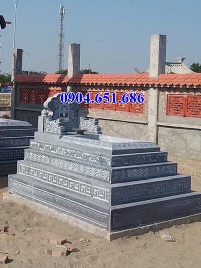 Mẫu mộ đá xanh Thanh Hóa bán tại Vĩnh Long 05 – Mộ đá khối tự nhiên