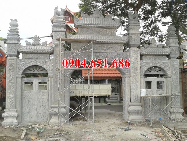 Mẫu cổng chùa tại Bình Định xây bằng đá xanh đẹp