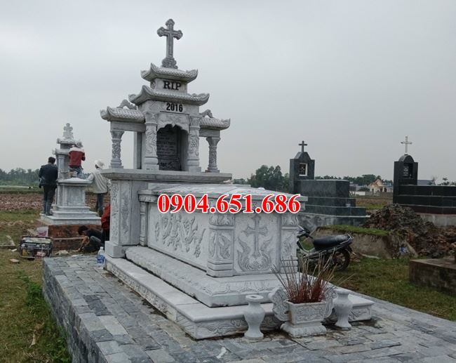 Địa chỉ bán lăng mộ công giáo bằng đá khối đẹp ở Hà Nam