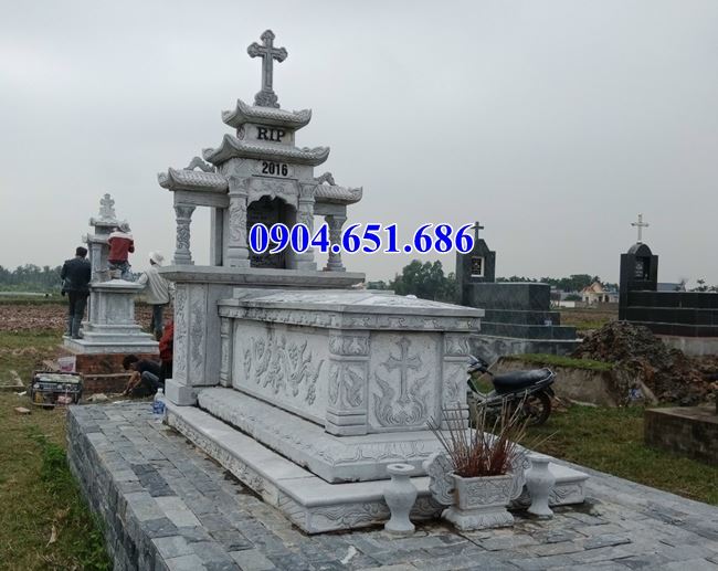 Mẫu lăng mộ đá khối tự nhiên bán tại Bình Định
