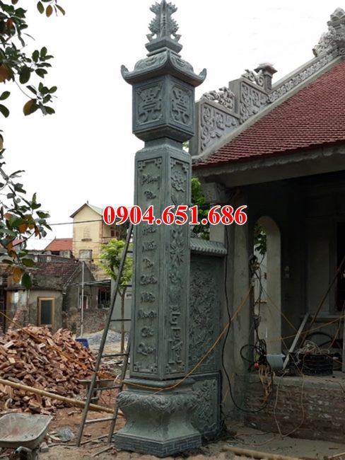 Cột đồng trụ tại Quảng Trị