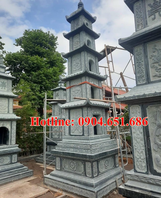 Mẫu mộ bảo tháp để tro cốt đá xanh rêu đẹp bán tại Lâm Đồng