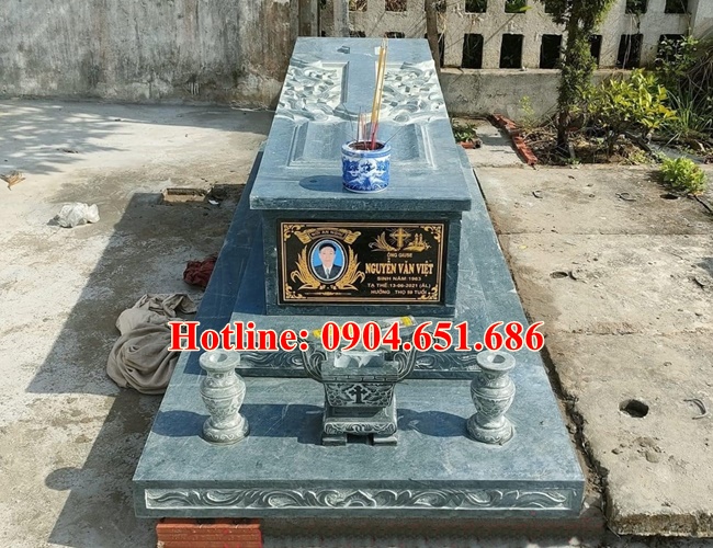 Mẫu mộ công giáo, lăng mộ công giáo đá xanh rêu đẹp bán tại Vĩnh Phúc
