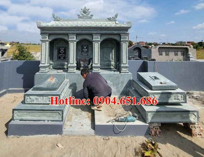 Mẫu mộ đôi, nhà mồ song thân để tro cốt, hài cốt đá xanh rêu đẹp bán tại Sài Gòn, Thành Phố Hồ Chí Minh