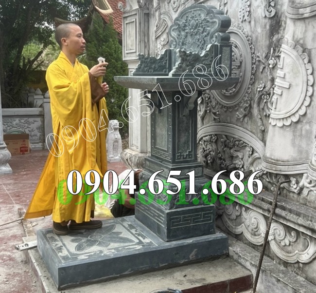 Mẫu bàn thờ bán thiên đá xanh rêu đẹp bán tại TP Hồ Chí Minh, Sài Gòn - Cây hương thờ bán thiên tại Hồ Chí Minh